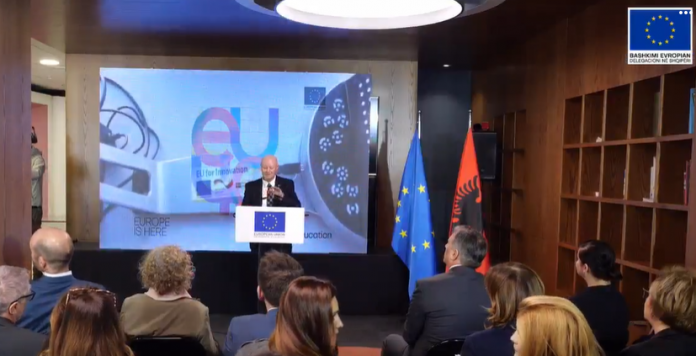 Perr: Përfshirja e Shqipërisë në rrjetet europiane, shembull i integrimit të përshpejtuar në BE 1 Screenshot 2025 02 10 101152 696x356 1
