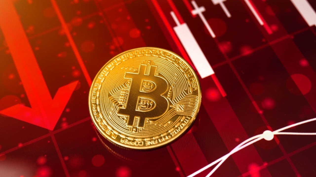 Ekonomisti fitues i çmimit Nobel thotë se Bitcoin është i destinuar të shkojë drejt zeros 1 shutterstock 1998065048