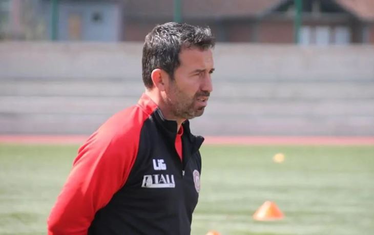 Situata te Bylisi, trajneri Mezani në siklet për formacionin 1 mezani
