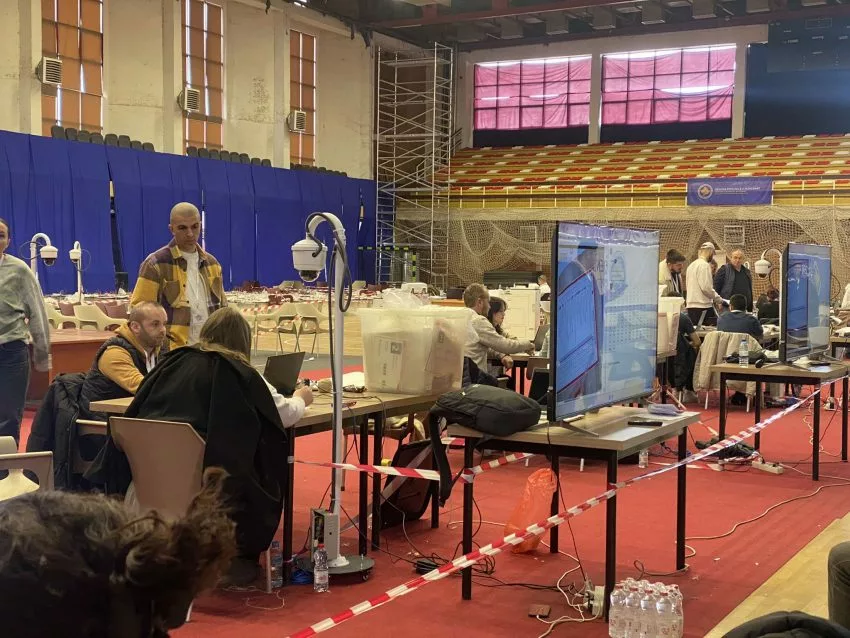 qnr votat 1 850x638 1.webp