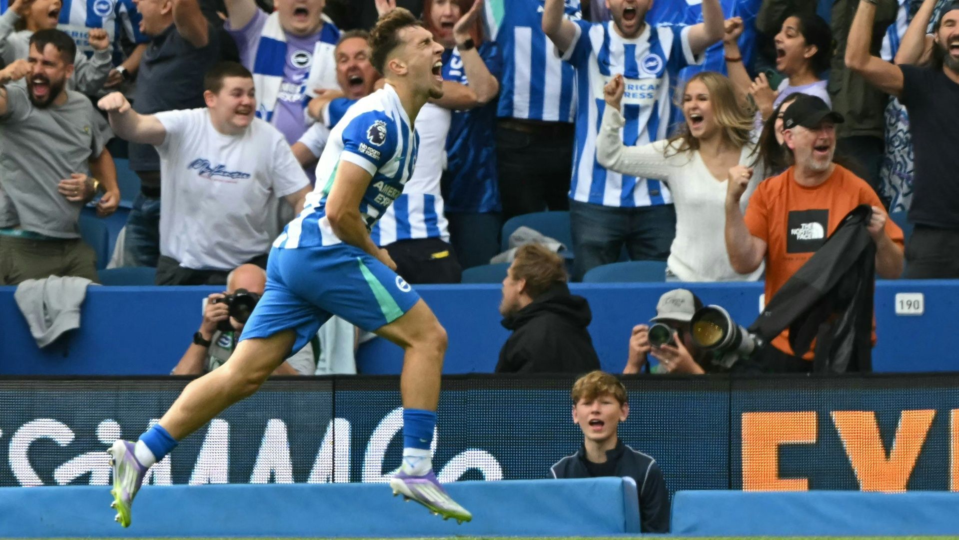 Gruda dhe Brighton Arrit City