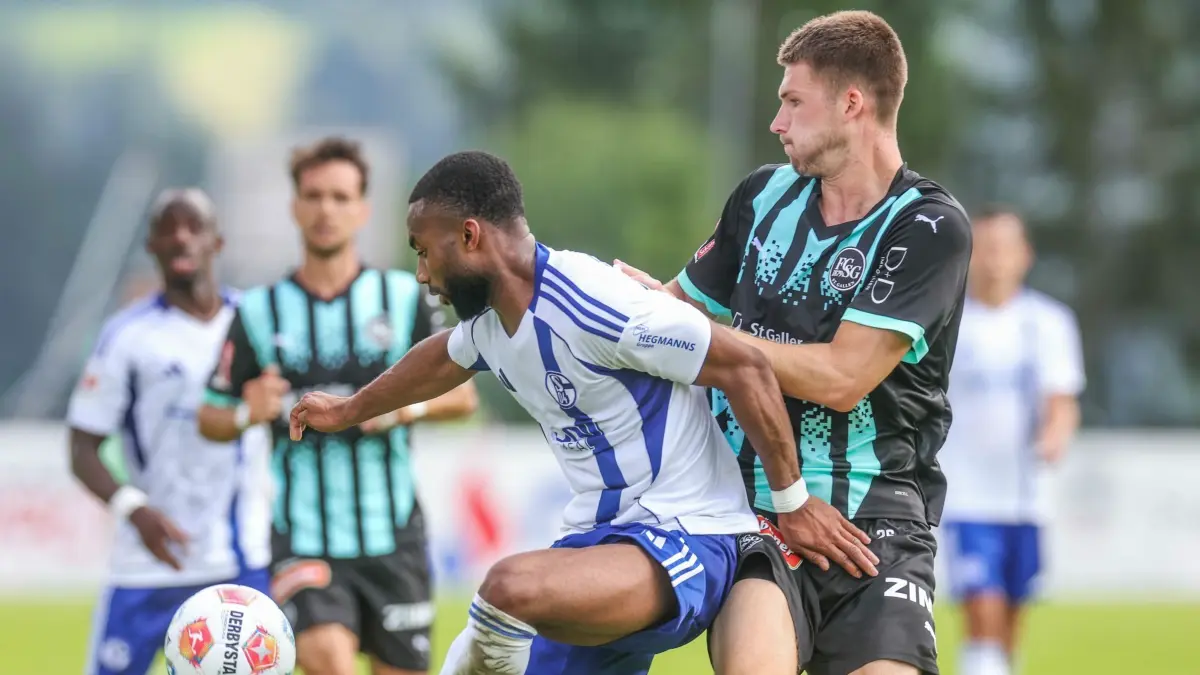 Schalke 04 vs FC Sevilla Transferimi: Ku funksionon Lojë Test drejtpërdrejt në TV dhe transmetohet sot?