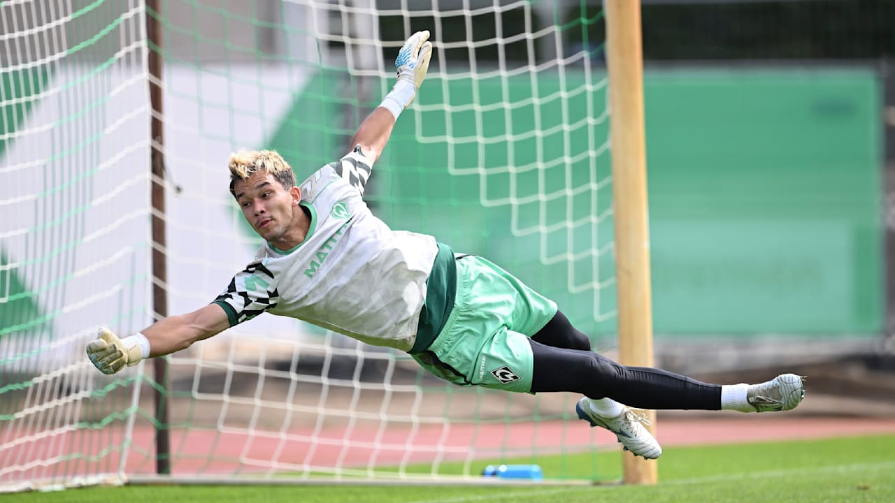 54a8df5bbacedb812395ddb6cdcf06a8e9fd22db