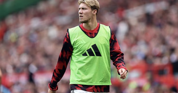 AC Milan kthehet në klub, Rasmus Hojlund ndryshon drejtimin dhe ndryshon në Napoli