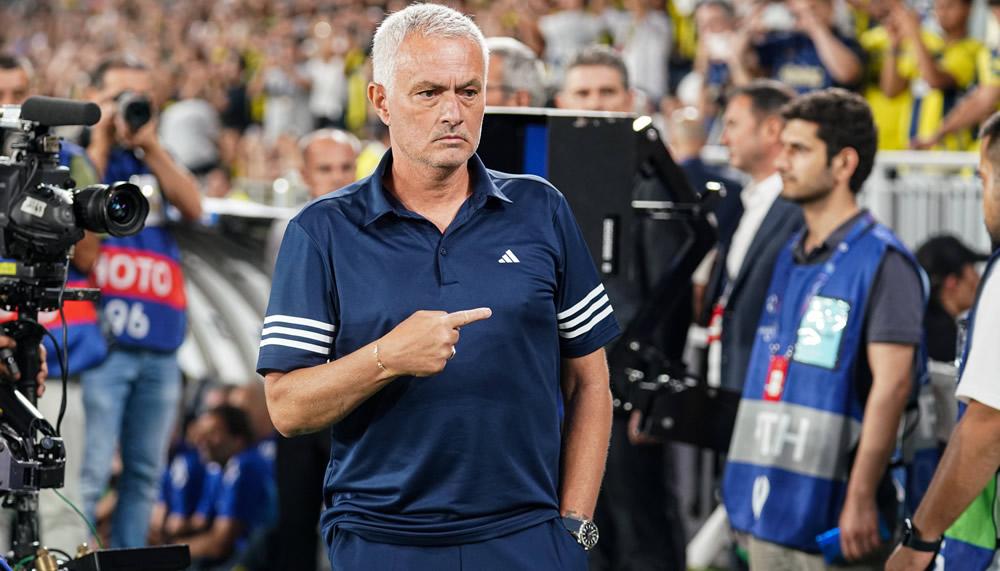 Kthehuni në ishull? Thashethemet e Premier League për José Mourinho