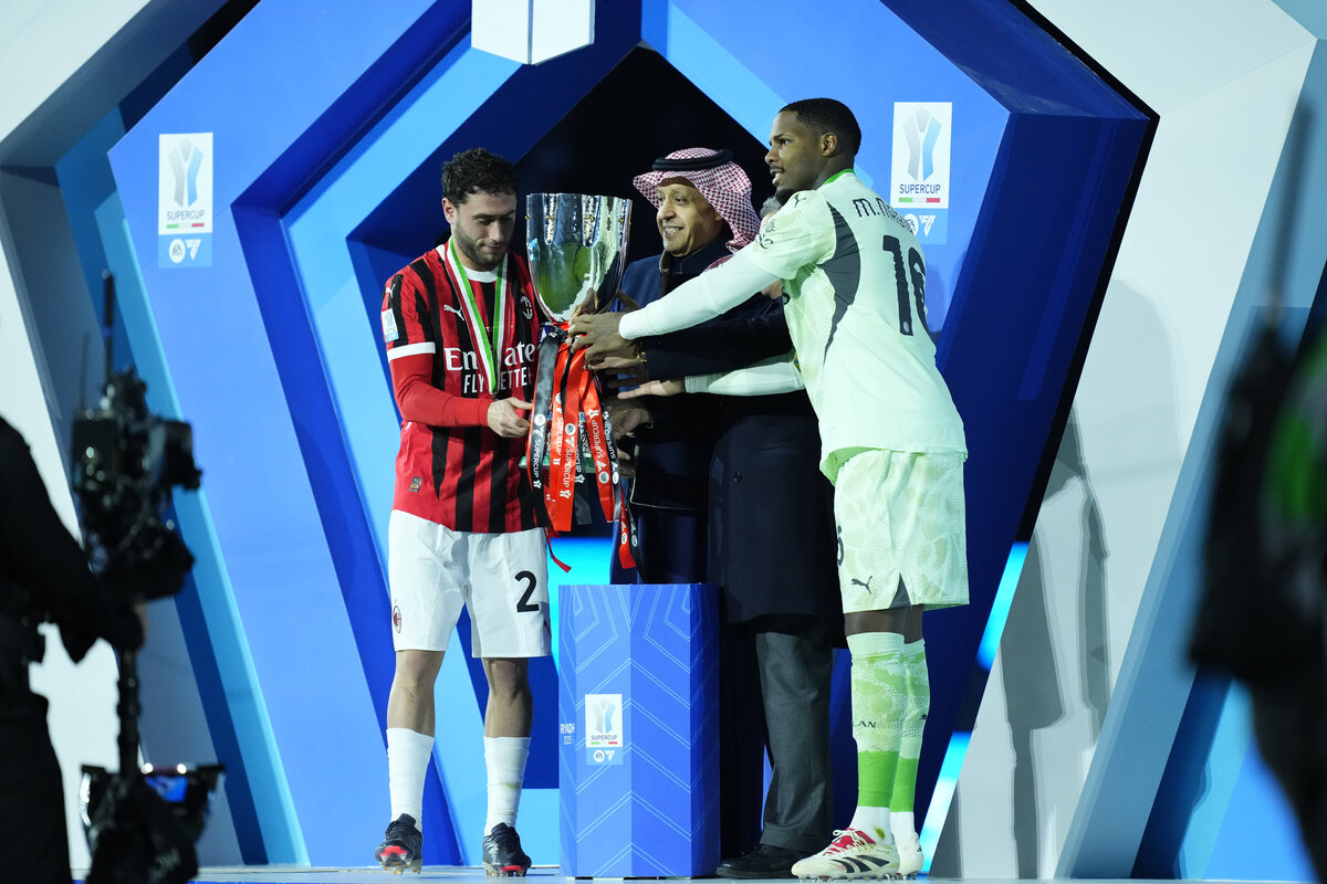 Lojëra Liga jashtë vendit: Futboll Cirku