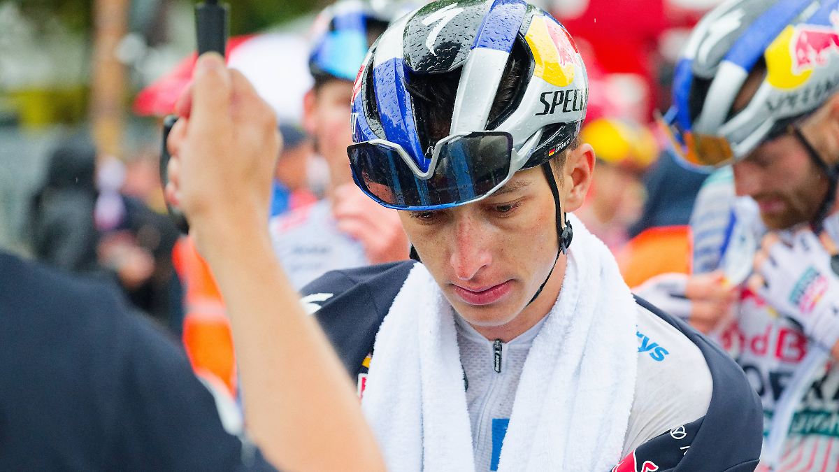 05:54 Bayern Munich po pret me padurim "Shko mirë e pabesueshme" – NTV