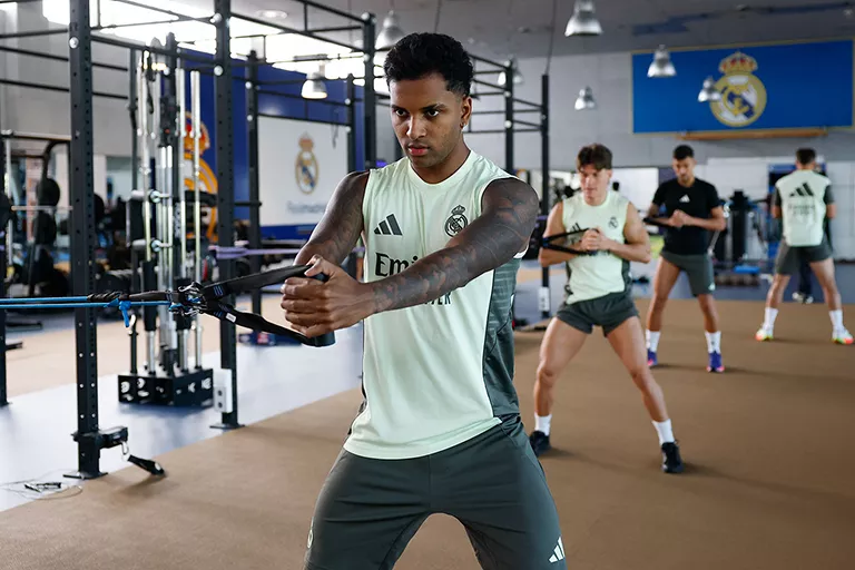 Trajnimi i parë i pushimit ndërkombëtar: 13 yje udhëtuan