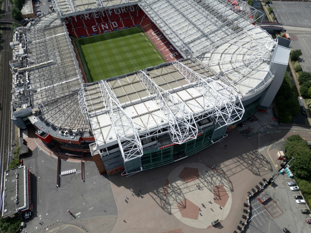 Manunited përsëri me numra të kuq