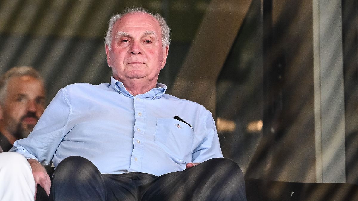 “A janë ata plotësisht të çmendur?”: I mahnitur Uli Hoeneß vazhdon fjalimin e zemërimit në tregun e transferimit