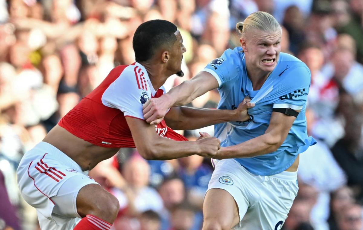 Arsenali falë golit të minutës së fundit me 1-1 kundër Mancity