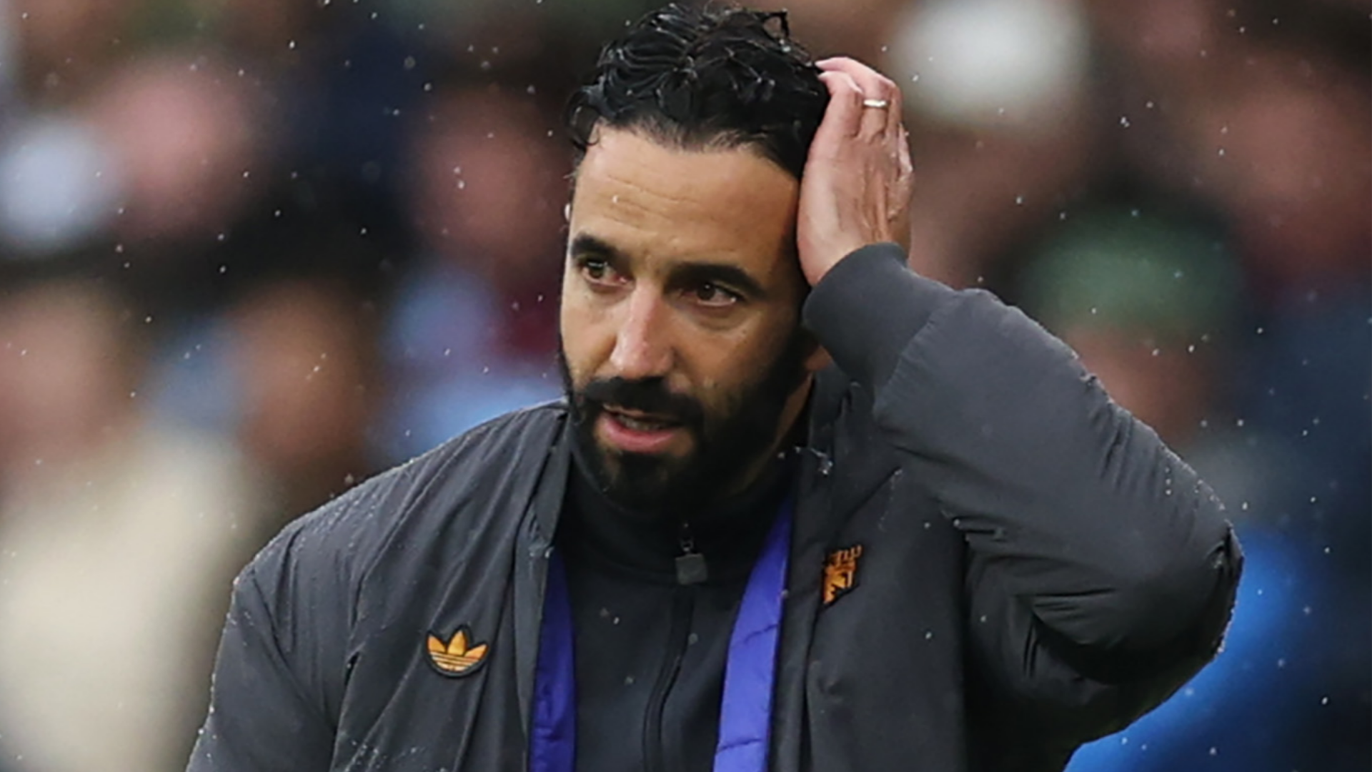 “A do të shkoja atje menjëherë”: Traineri Hammer në Manchester United?