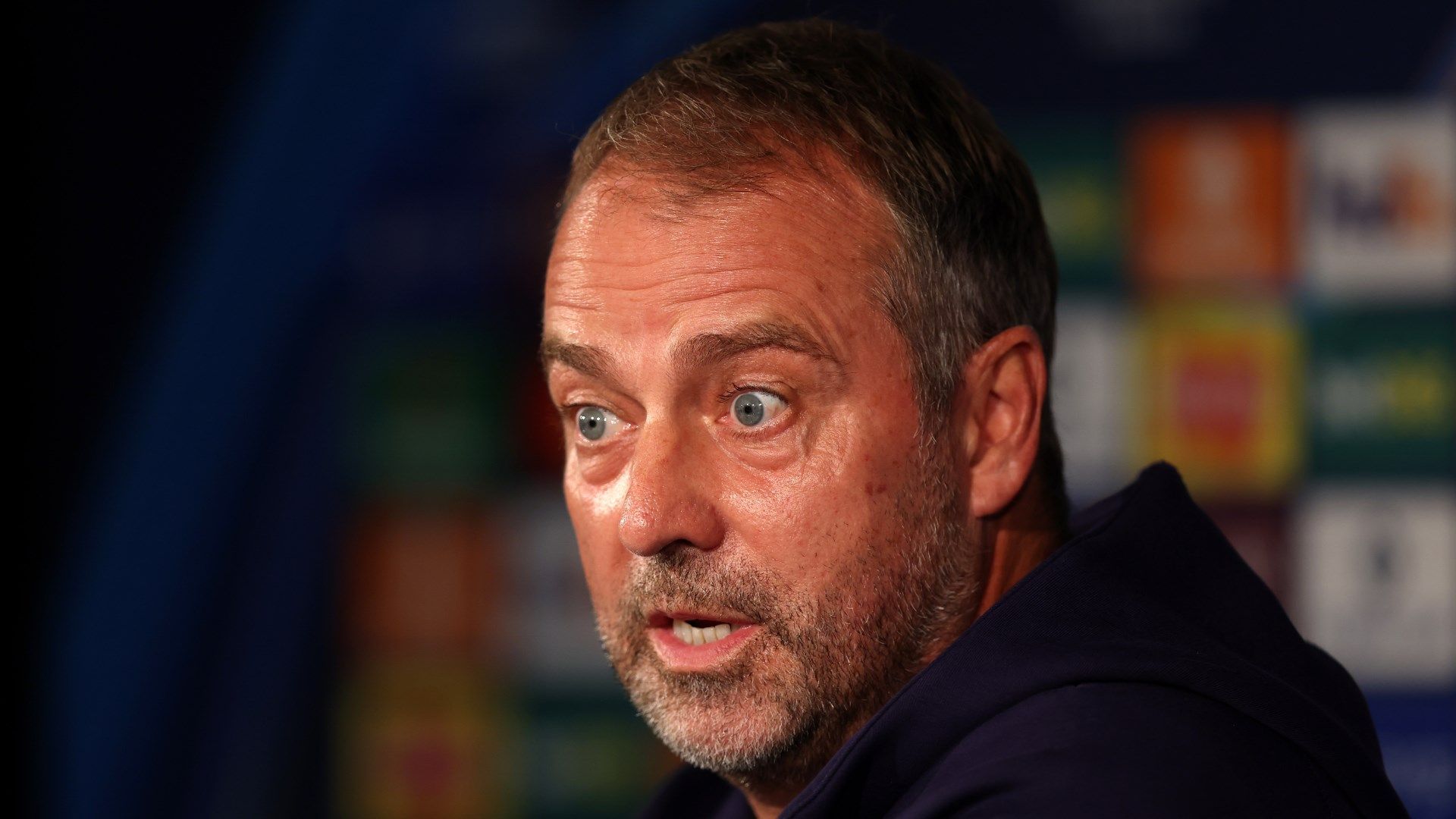 Hansi Flick konfirmon problemet para zëvendësimit: A duhet të shqetësohet FC Barcelona për një yll të lartë? – spox.com