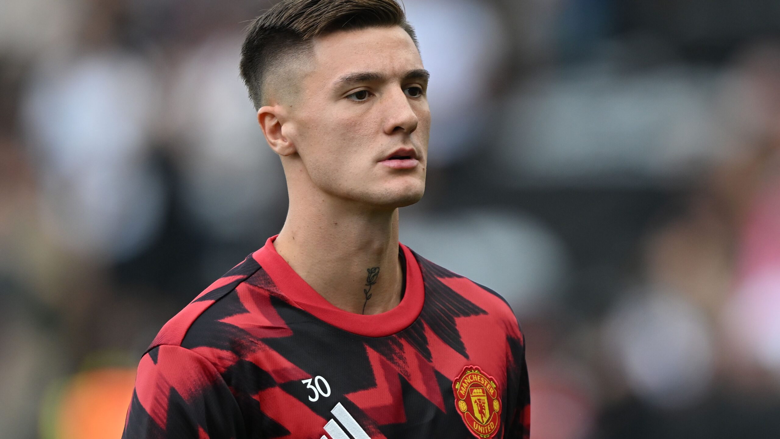 “Ai ka gjithçka”: Ish-Leipzig Benjamin Sesko bëhet duke u mbështetur pas një fillimi me gunga të sezonit në Manchester United