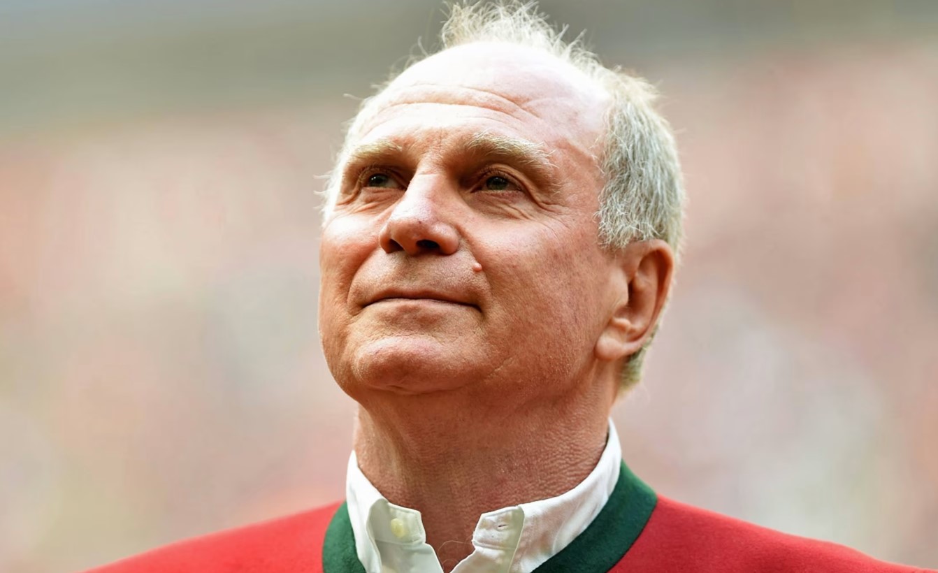 “A janë ata plotësisht të çmendur?” – krenari Hoeneß shan ligë angleze