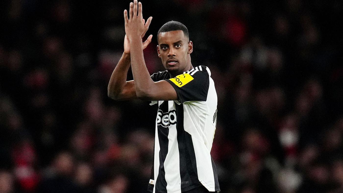 Isak është një transferim rekord i Premier League