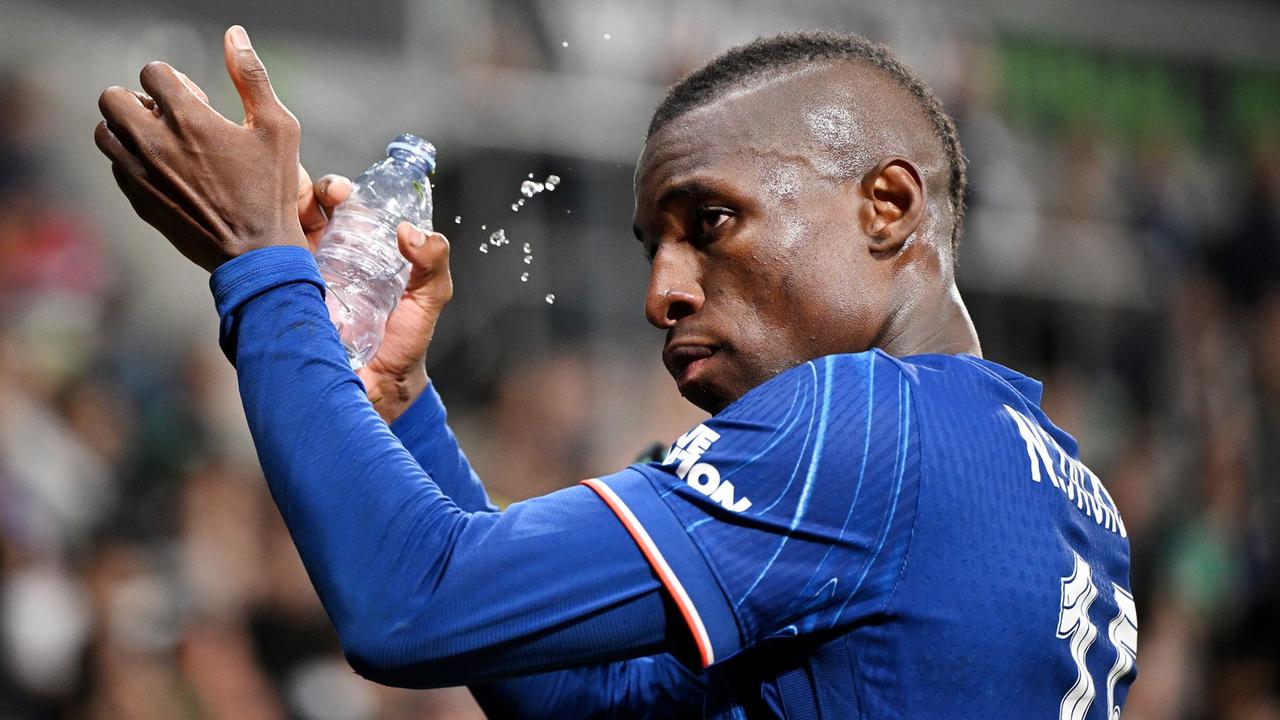 Transferimi i minutës së fundit: Regjistrimi i huasë-sulmuesi Jackson ndryshon në FC Bayern