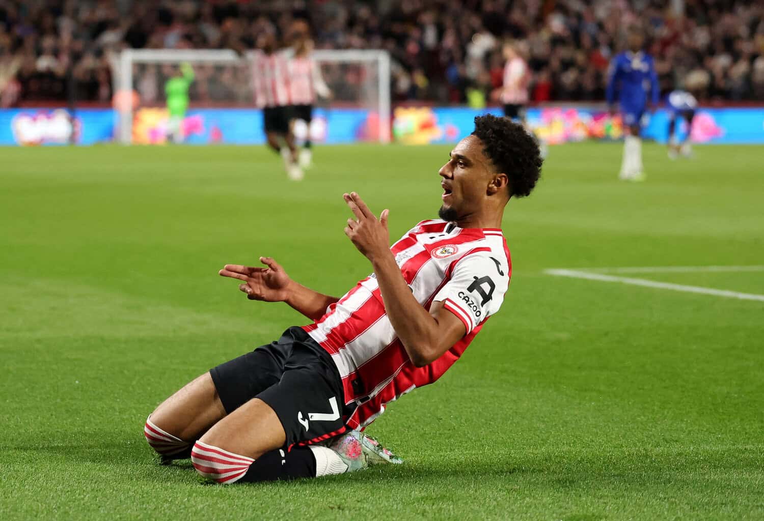 Chelsea vidhos provën e Bavarisë në Brentford