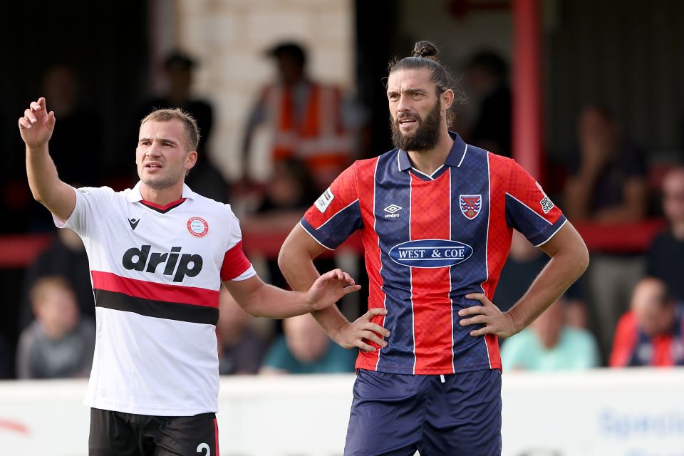 Ish-kryeministri ylli i ligës Andy Carroll debutimi për Dagenham: 2-5 humbje