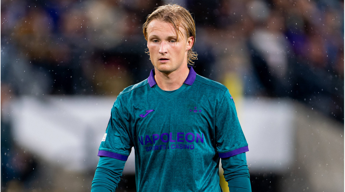 Ajax merr ish-profesionistin e Bundesligës Kasper Dolberg nga RSC Anderlecht