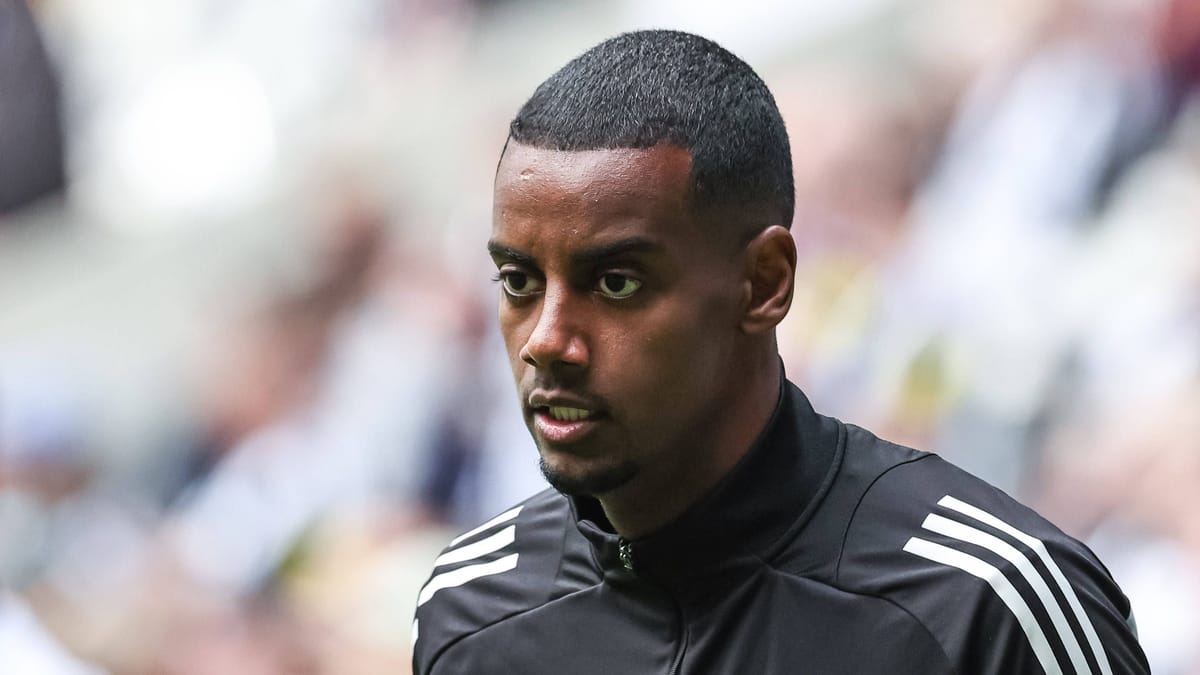Ish-BVB Star Isak Ndryshimet në Transferimin e Rekordit FC të Liverpool