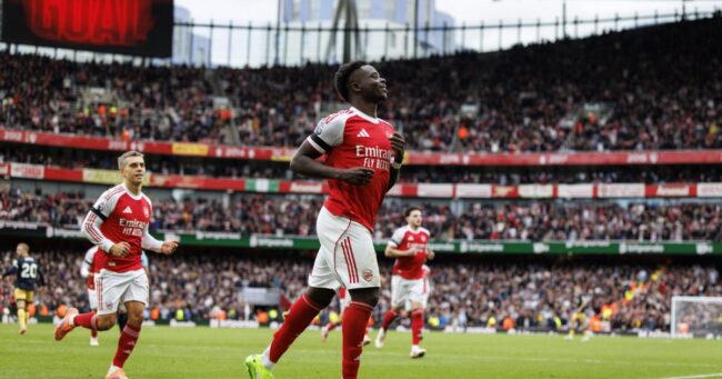 Liverpool dështon, Arsenali është udhëheqësi i ri i ligës në Angli