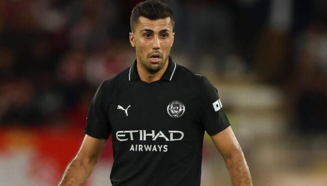 Pep Guardiola njofton zhvillime të shkëlqyera në Rodri