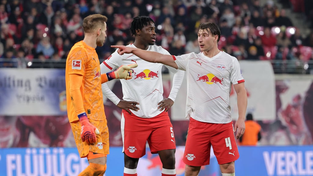 Ndalimi i transferimeve për Bitshiabu? RB Leipzig ndoshta po bllokon hetimet nga Premier League
