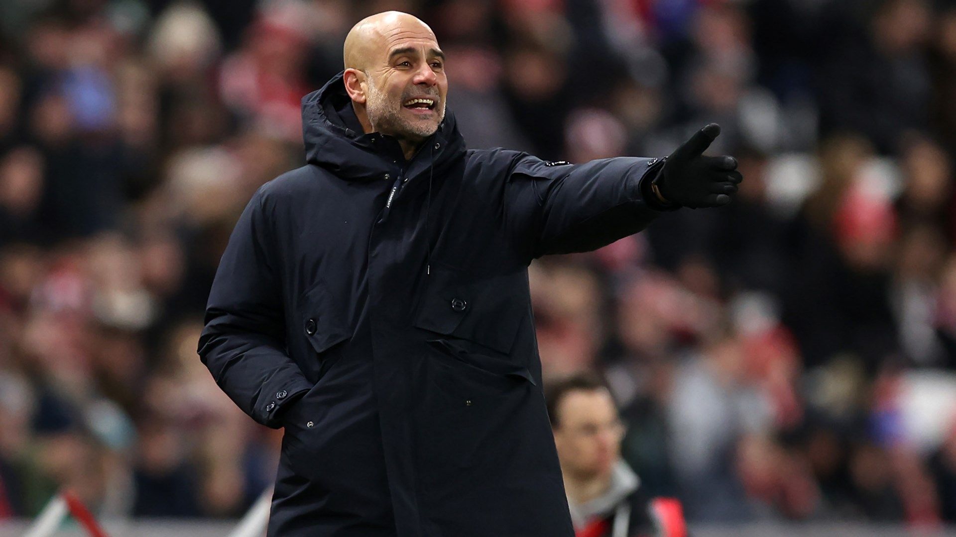“Duhet të kem kujdes se çfarë them”: Pep Guardiola kritikon kanalet televizive angleze