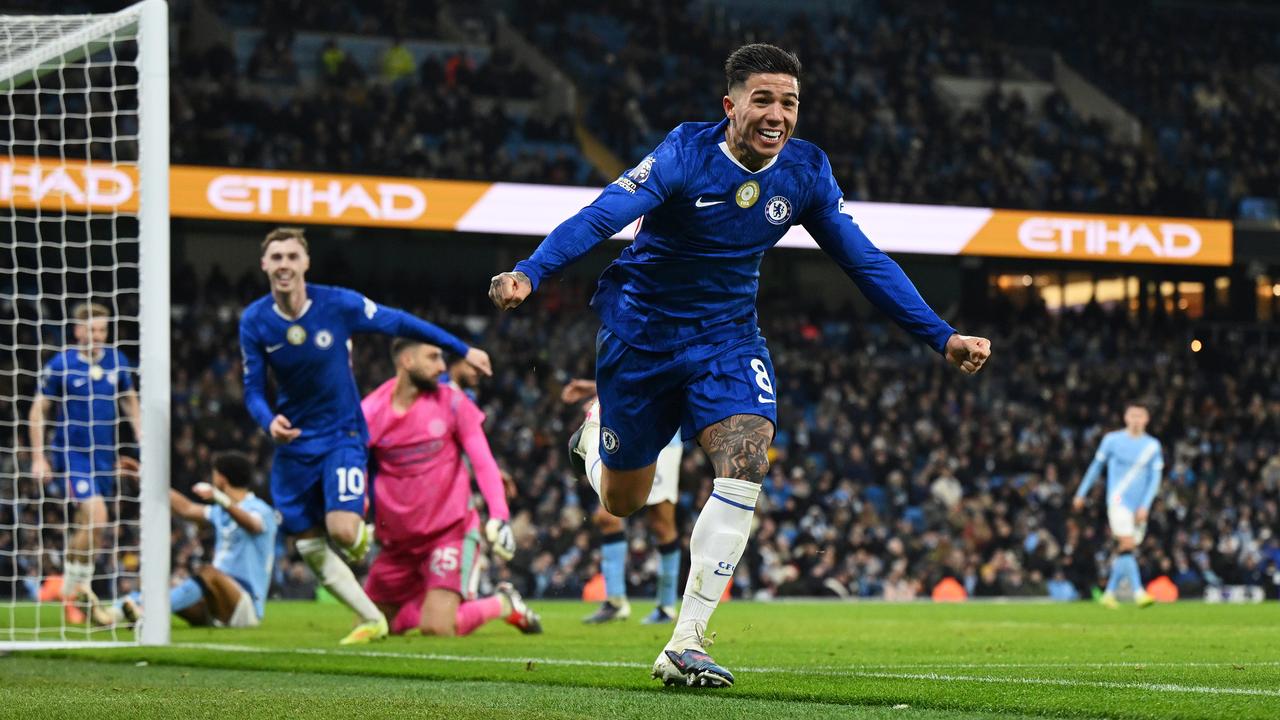 Premier League: Fernandez trondit Manchester Cityn me golin e vonuar të barazimit