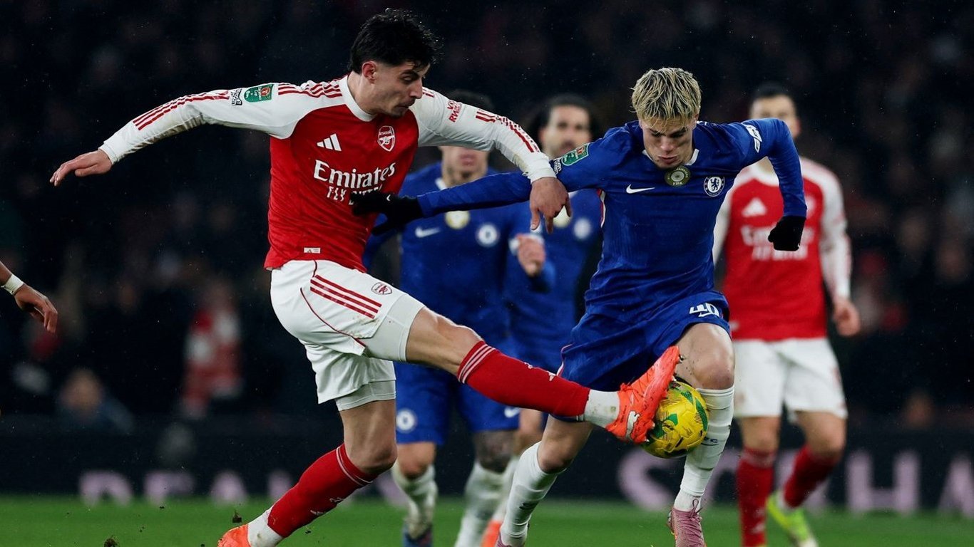 Superkompjuteri e emëron Arsenalin si favorit të rëndë për titull