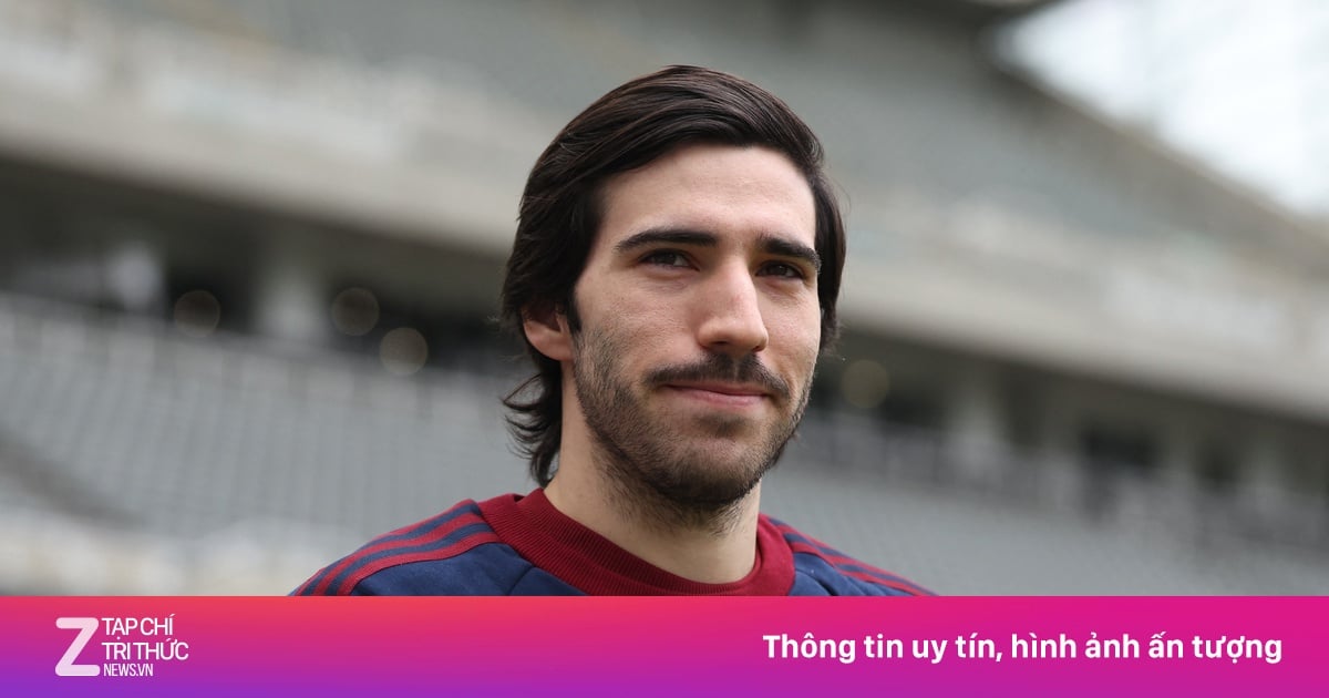 Manchester United po bën bujë në Premier League me marrëveshjen e tyre të transferimit prej 175 milionë funte.