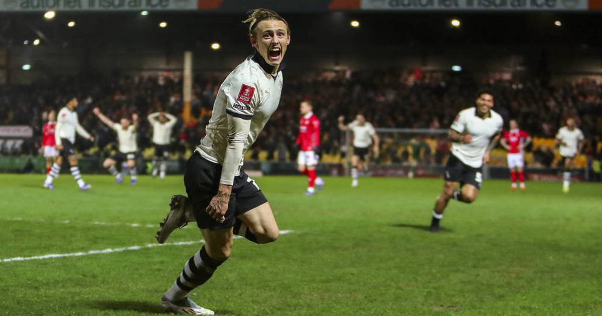 Ndjesia e Kupës në Angli! Fundi i divizionit të tretë arrin në raundin e 16-të