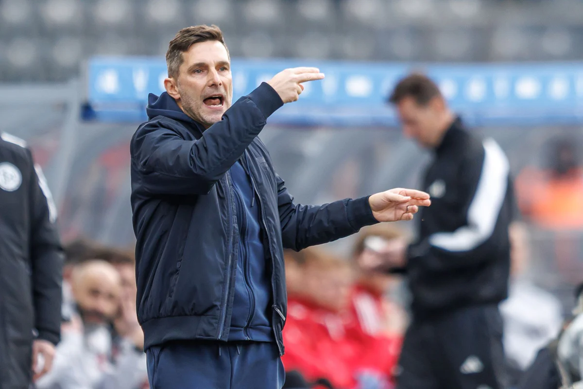 2f8202a0 e305 48d4 b17f 2822f4845dce