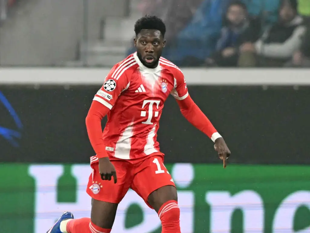 Një klub i Premier League kafshon për Alphonso Davies