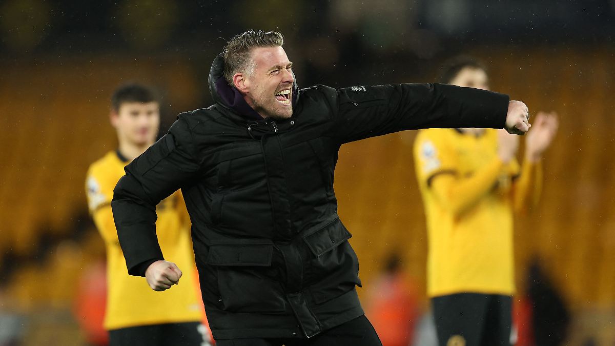 Wolverhampton është në një humor vërtet të keq: një klub i falimentuar mund ta bëjë Liverpoolin dy herë më shumë për të qeshur