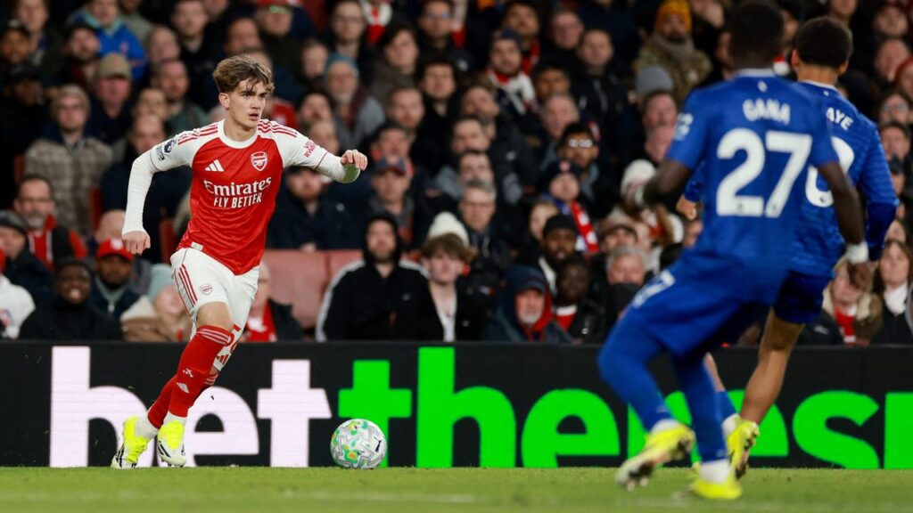 Golashënuesi me 16: Dowman bën histori në fitoren e Arsenalit