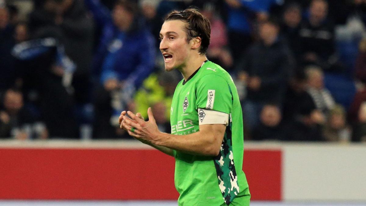 rocco reitz 2526 696cf813049f9