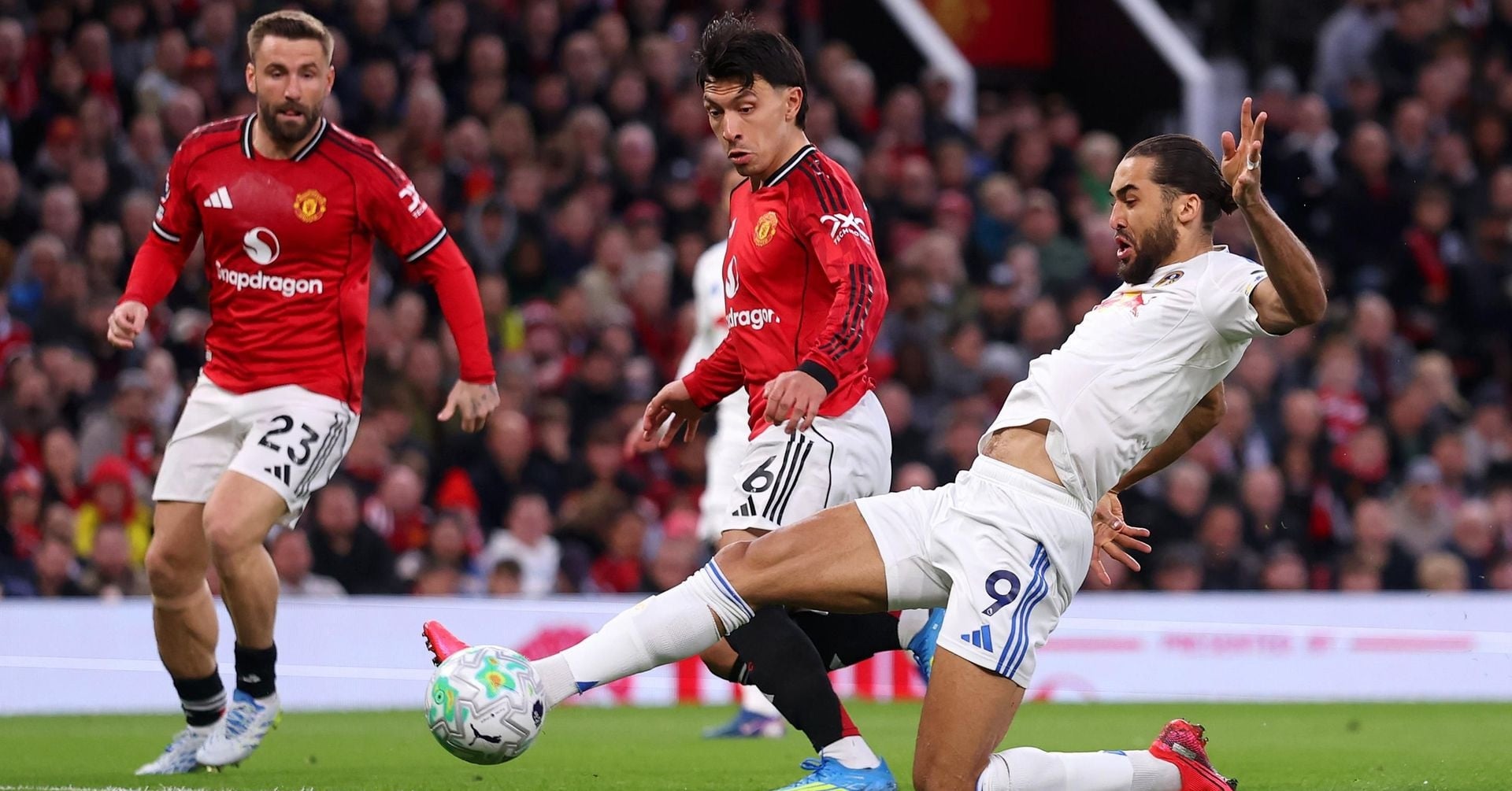 Rezultatet e futbollit të sotëm nga 14 Prilli: Manchester United e bën edhe më emocionuese garën për katër vendet e para në Premier League.