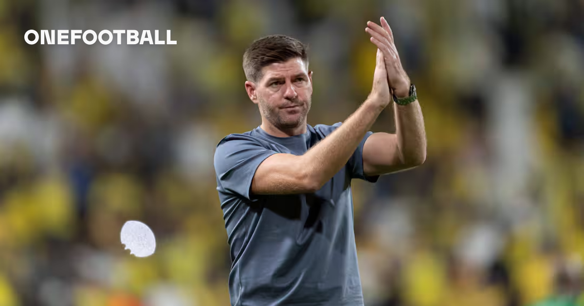 Raporti: Steven Gerrard gati të kthehet në Premier League si trajner