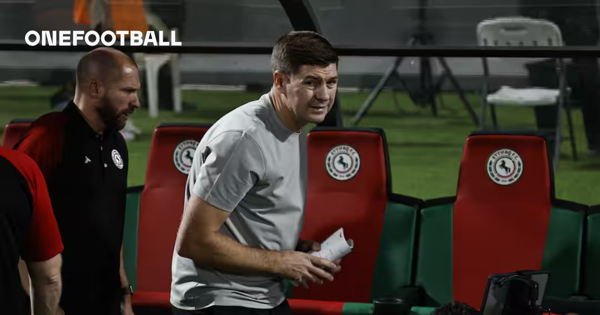 Steven Gerrard në bisedime me klubin e Premier League për punën e trajnerit