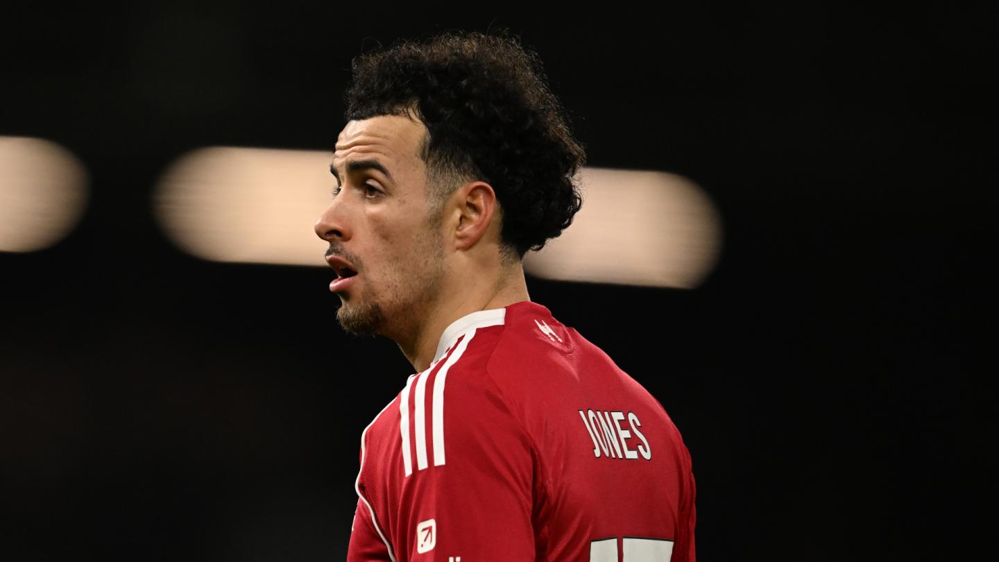 "Vështirë për t'u përballuar" - Curtis Jones për zhgënjimin e vonë për Liverpool në Fulham