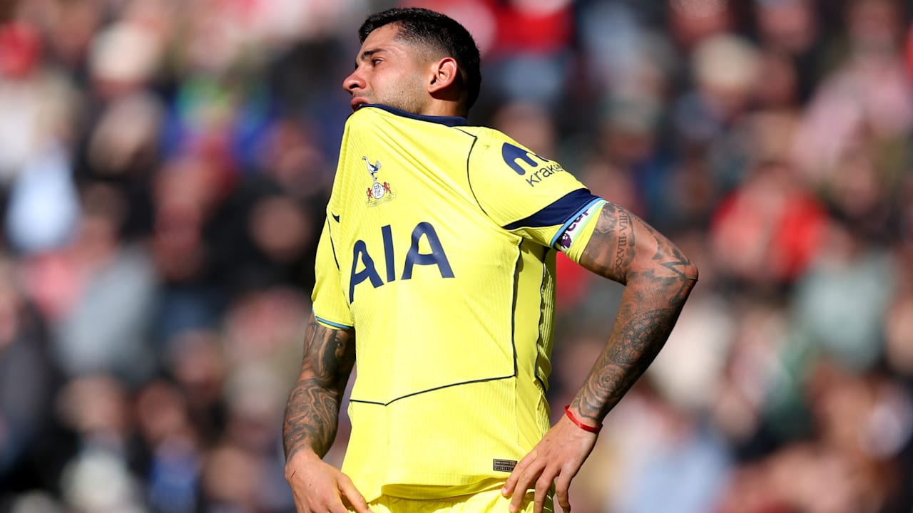 Kriza e Tottenhamit po bëhet gjithnjë e më dramatike! Kapiteni i Spurs e lë fushën me lot | futbolli