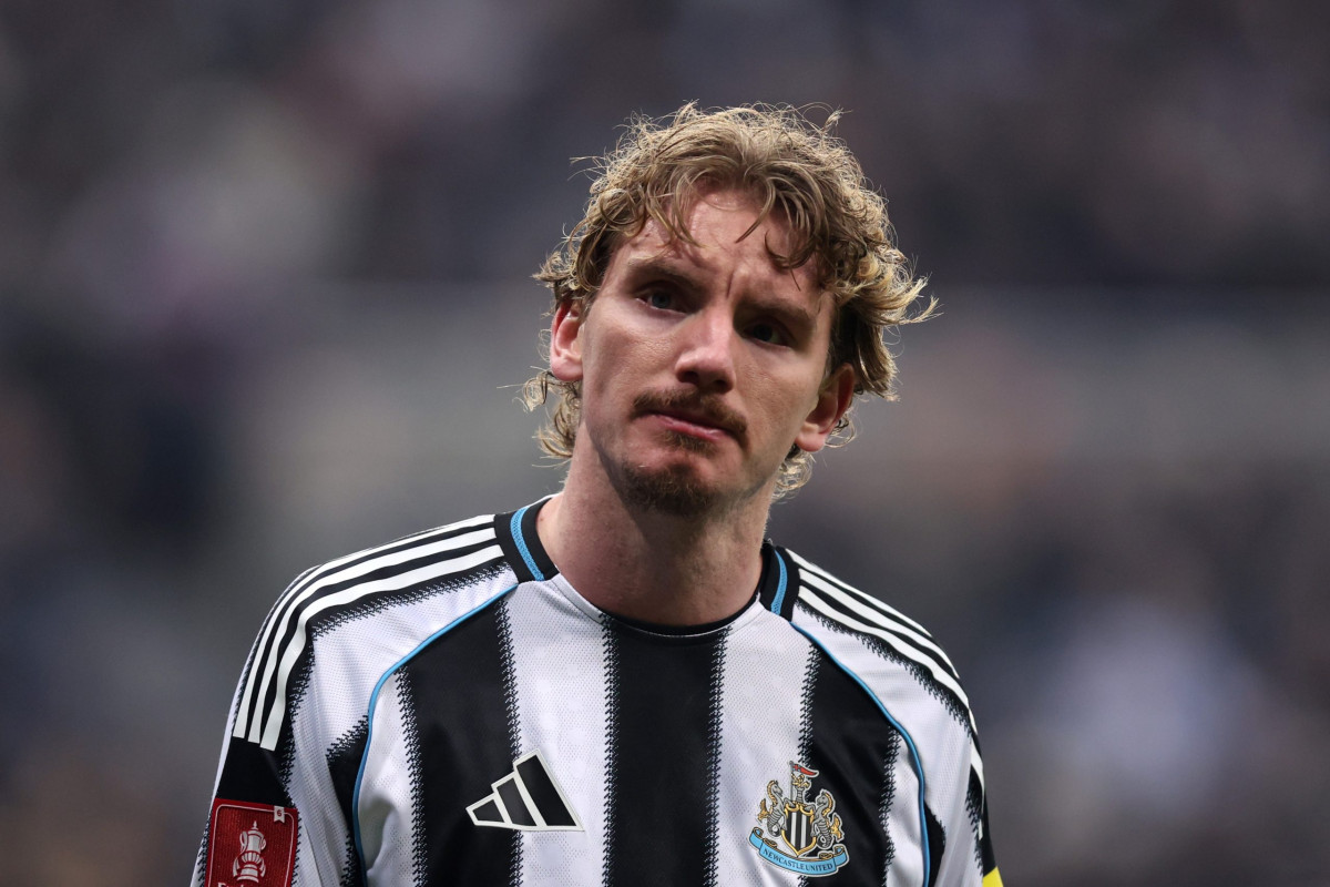 Nick Woltemade para një lëvizjeje në Premier League