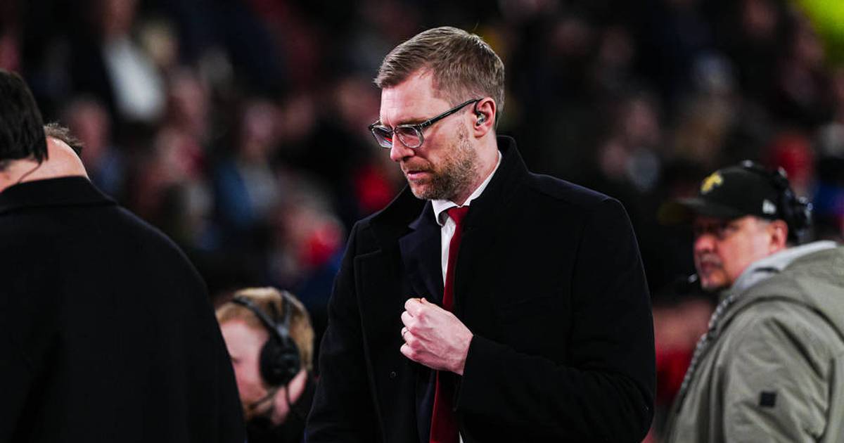 Premier League: Arsenali bën homazhe për Mertesacker