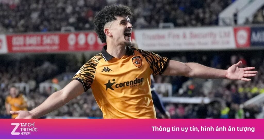 Skuadra e parë që arrin në finalen e play-off-it të promovimit të Premier League.