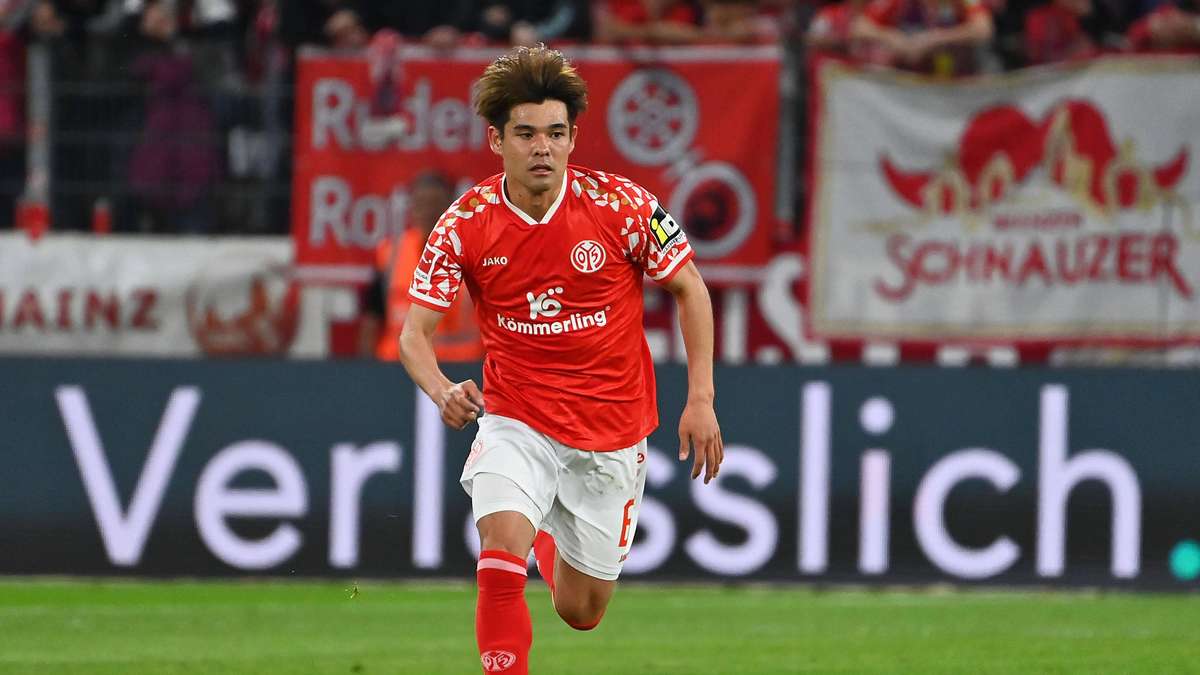 A rrezikon Mainz të largohet? Klubet e Premierligës janë në garë për Kaishu Sano