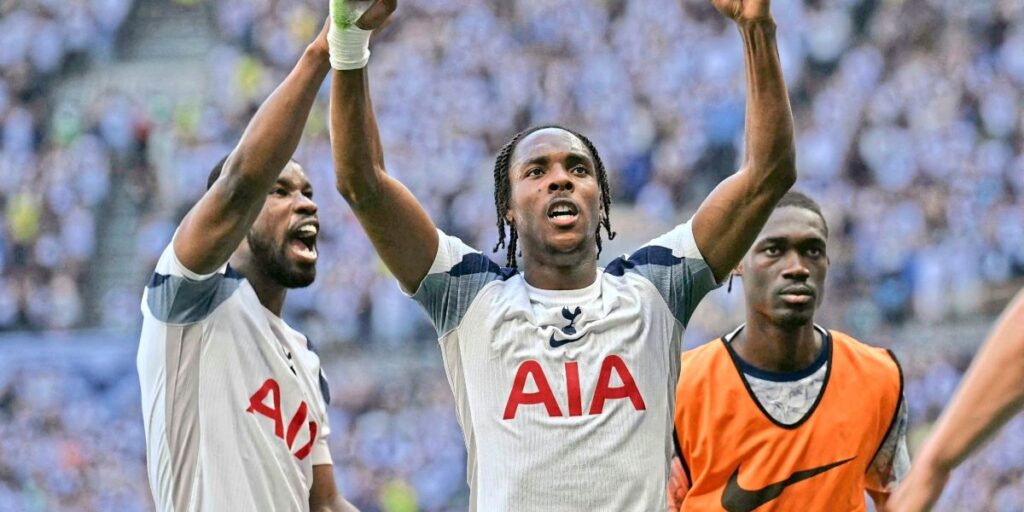 Tottenham arrin të qëndrojë në ligë, West Ham duhet të bjerë - futbolli