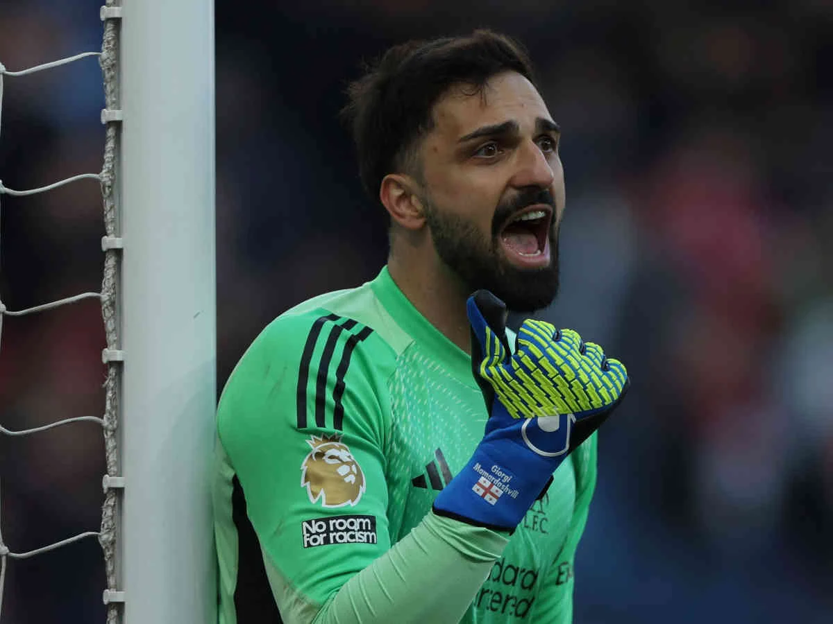 Giorgi Mamardashvili kërcënon të largohet nga Liverpool