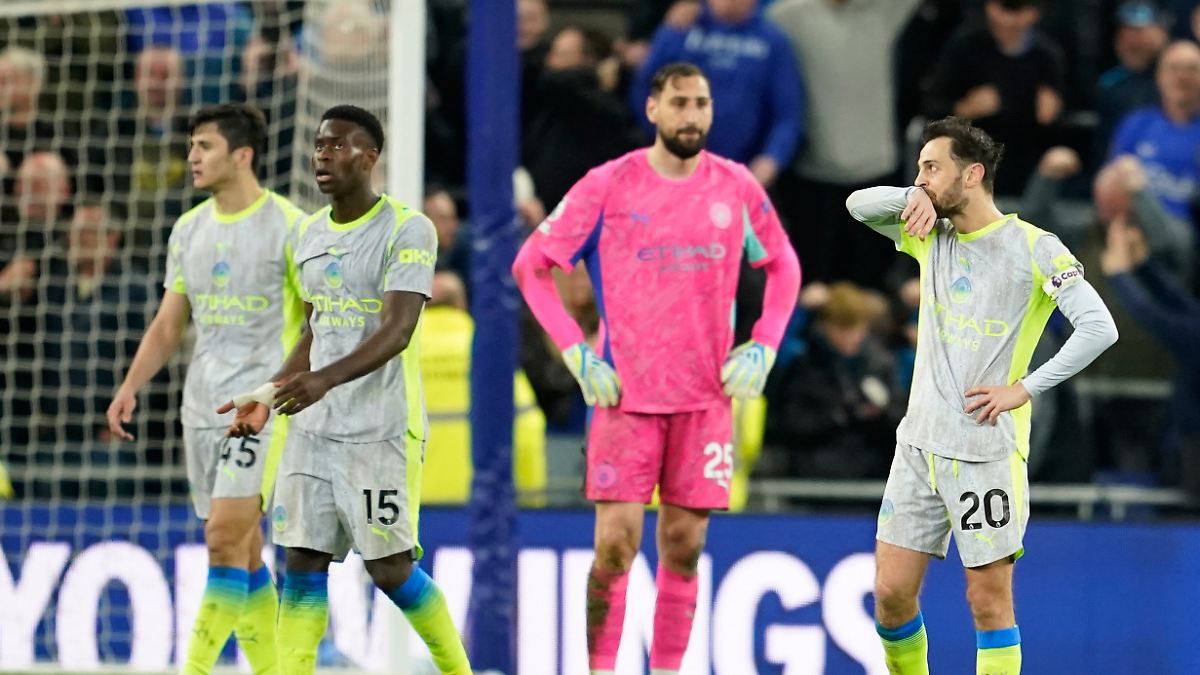 Avantazhi i titullit për Arsenalin: Rënia e Manchester City trondit Guardiolën